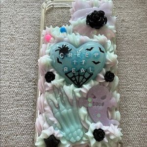 iPhone 11 decoden case